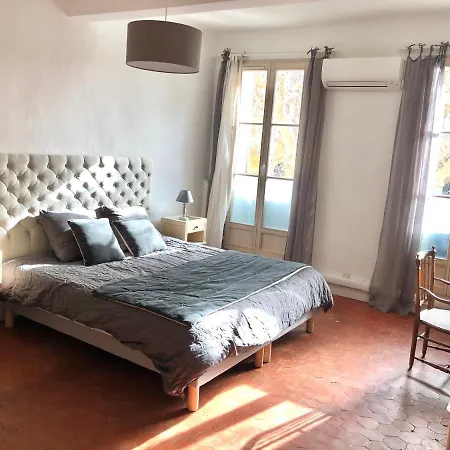 Beau 3 Pieces 83 M2 Au Coeur Du Centre Historique D'aix En Provence アパート *
