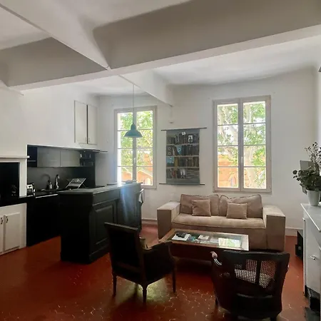 アパート Beau 3 Pieces 83 M2 Au Coeur Du Centre Historique D'aix En Provence *